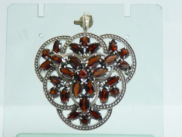 RHODIUM PLATED SILVER 925 BROOCH WITH GARNET