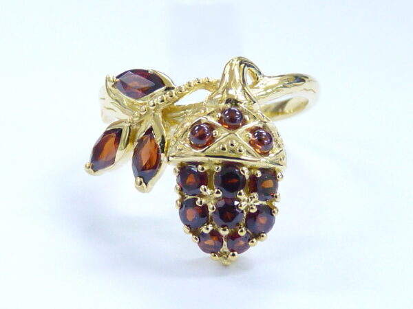 SILVER 925 GOLD PLATE RING WITH GARNET