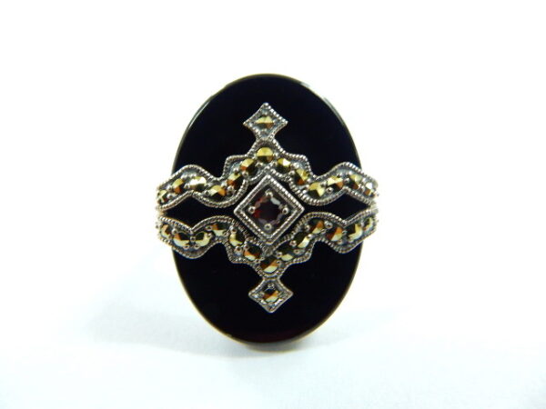 SILVER 925 RING WITH MARCASITE, GARNET AND ONYX