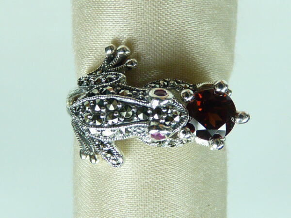 SILVER 925 FROG RING WITH MARCASITE, RUBY AND GARNET