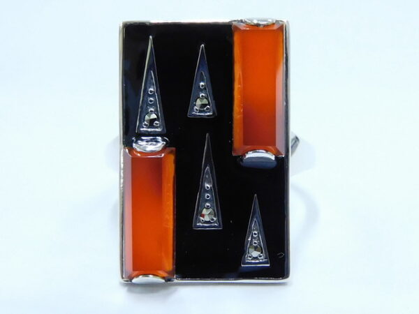 SILVER 925 RING WITH MARCASITE AND CARNELIAN