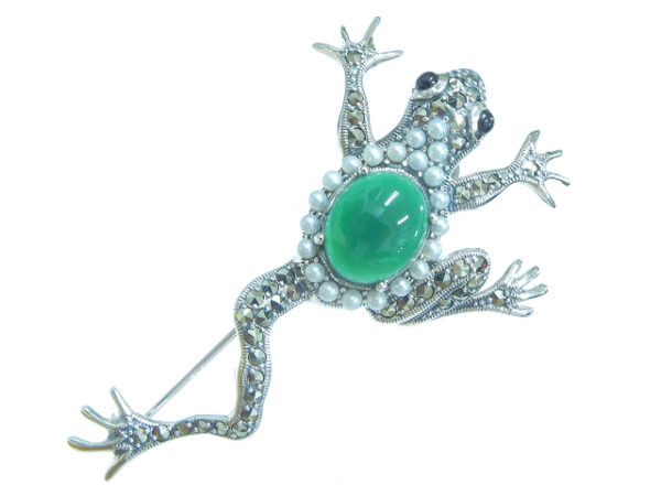 SILVER 925 BROOCH WITH MARCASITE, PEARL, GREEN AGATE AND GARNET
