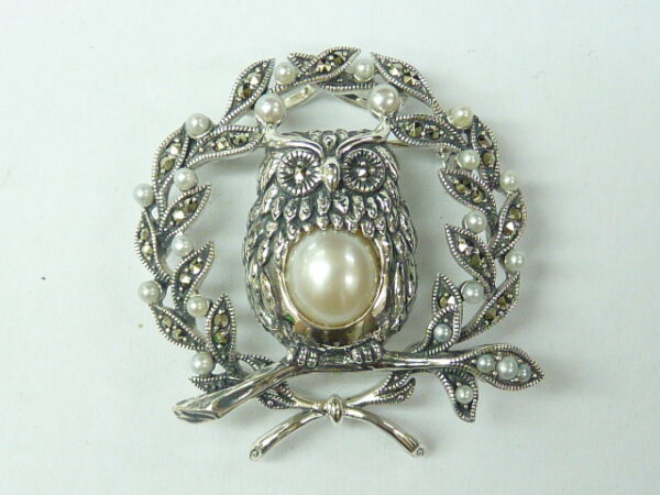 SILVER 925 OWL BROOCH WITH MARCASITE AND PEARL