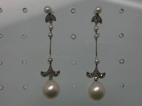 SILVER 925 EARRING WITH MARCASITE AND PEARL
