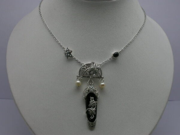 SILVER 925 NECKLACE WITH MARCASITE, PEARL AND ONYX