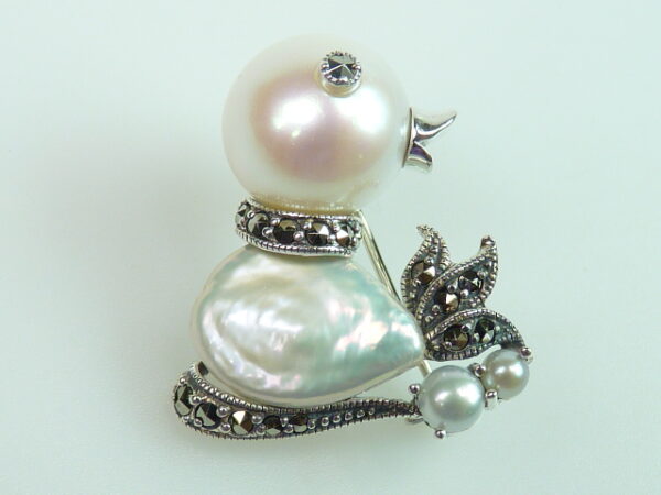 SILVER 925 DUCK BROOCH & PENDANT WITH MARCASITE AND PEARL