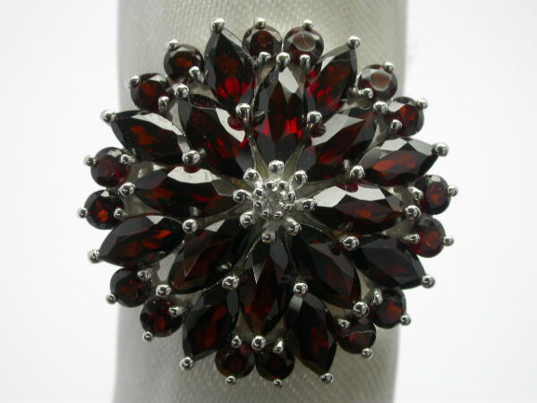 SILVER 925 RHODIUM PLATED RING WITH GARNET AND DIAMOND
