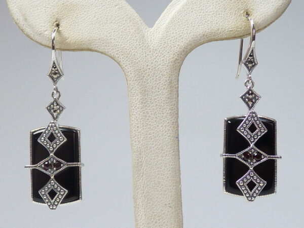 SILVER 925 EARRING WITH MARCASITE, ONYX AND GARNET