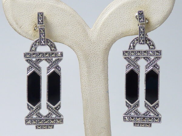 925 SILVER EARRING WITH MARCASITE AND ONYX