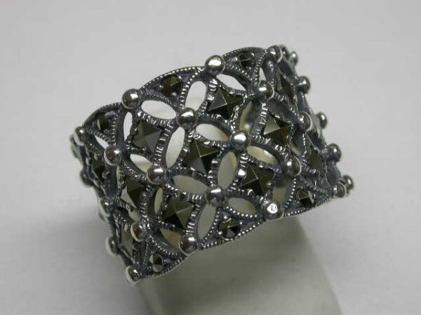 SILVER 925 RING WITH MARCASITE