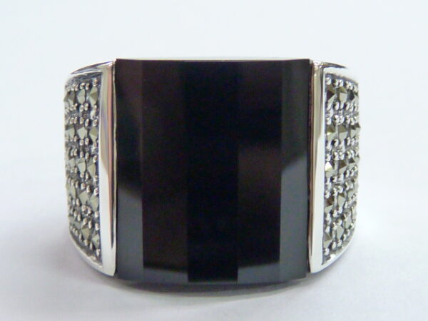 SILVER 925 RING WITH MARCASITE AND ONYX