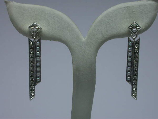 SILVER 925 EARRING WITH MARCASITE AND PEARL