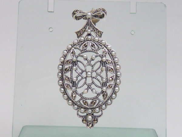SILVER 925 PENDANT WITH MARCASITE AND PEARL
