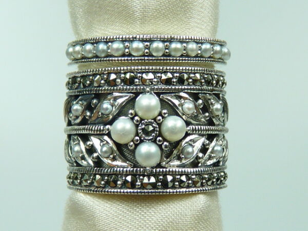SILVER 925 RINGS WITH MARCASITE AND PEARL