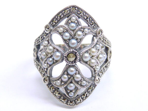 SILVER 925 RING WITH MARCASITE AND PEARL