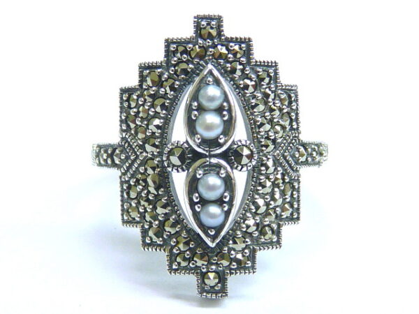 SILVER 925 RING WITH MARCASITE AND PEARL