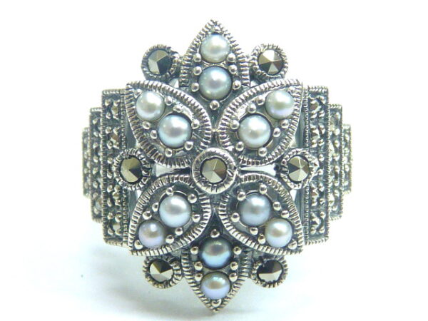 SILVER 925 RING WITH MARCASITE AND PEARL