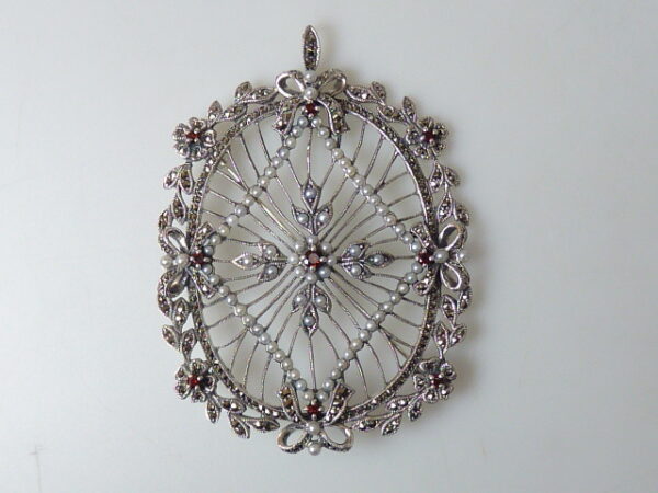 SILVER 925 BROOCH WITH MARCASITE, PEARL AND GARNET