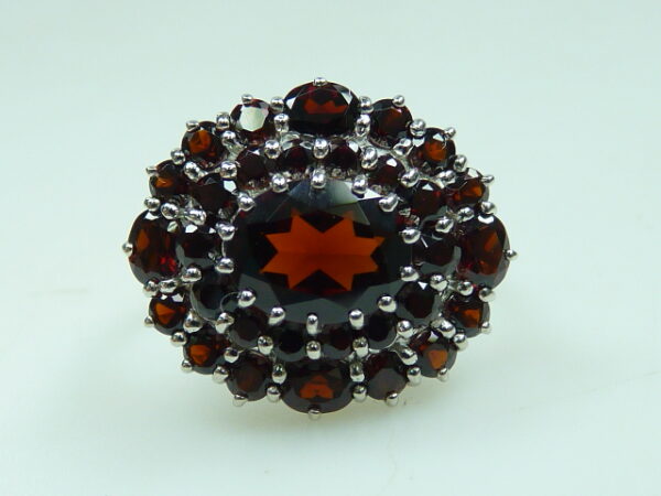 SILVER 925 RHODIUM PLATED RING WITH GARNET