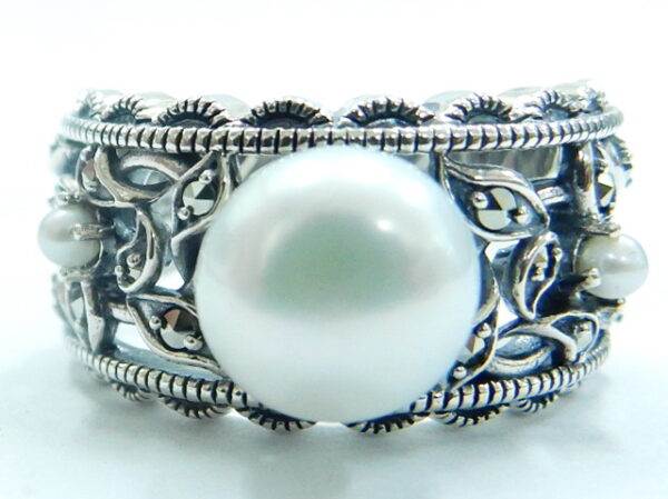 SILVER 925 RING WITH MARCASITE AND PEARL