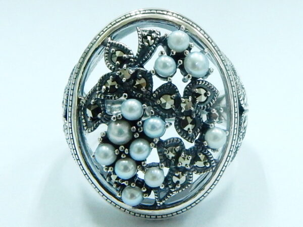 SILVER 925 RING WITH MARCASITE AND PEARL