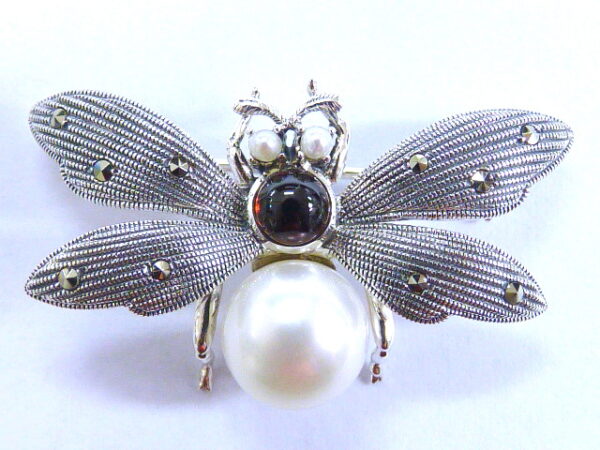 SILVER 925 BROOCH WITH MARCASITE, PEARL AND GARNET