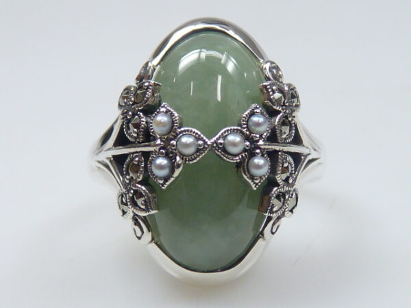 SILVER 925 RING WITH MARCASITE, PEARL AND GREEN JADE