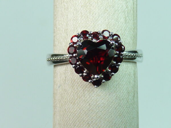 SILVER 925 RHODIUM PLATED RING WITH GARNET