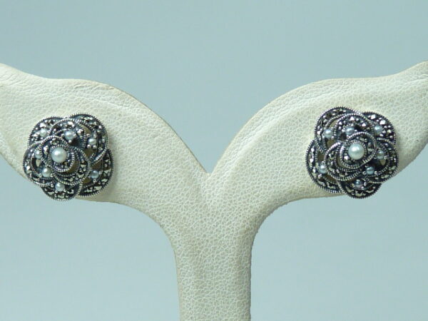 SILVER 925 EARRING WITH MARCASITE AND PEARL