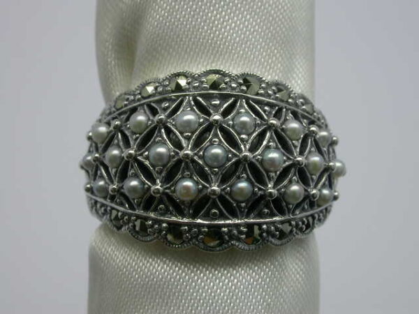 SILVER 925 RING WITH MARCASITE AND PEARL