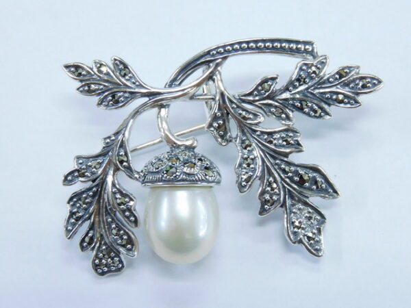 SILVER 925 BROOCH&PENDANT WITH PEARL AND MARCASITE