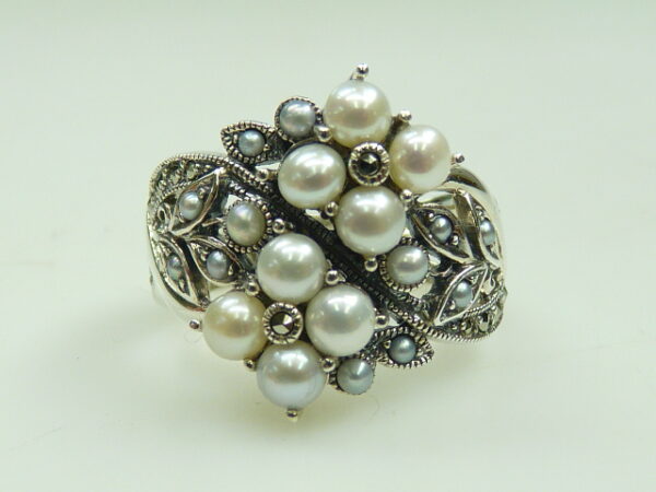 SILVER 925 RING WITH MARCASITE AND PEARL
