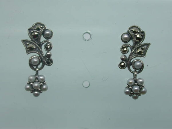 SILVER 925 EARRING WITH MARCASITE AND PEARL
