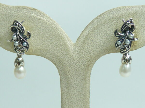 SILVER 925 EARRING WITH MARCASITE AND PEARL