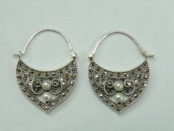 SILVER 925 EARRING WITH MARCASITE AND PEARL