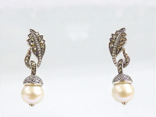 SILVER 925 EARRING WITH MARCASITE AND PEARL
