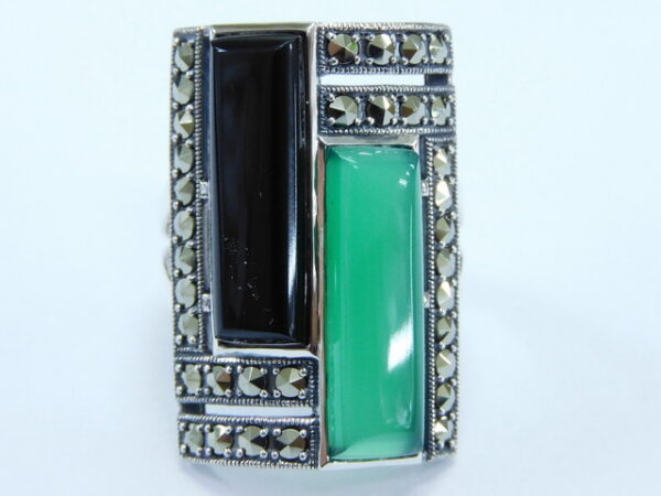 SILVER 925 RING WITH MARCASITE, ONYX AND GREEN AGATE